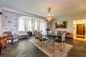 Classic City Stay 1BR in Historic Location