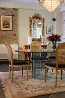 Classic City Stay 1BR in Historic Location