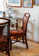 Classic City Stay 1BR in Historic Location