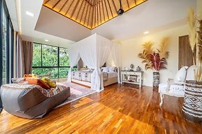 A Cliff Residence Villa