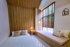 Rest Time Bamboo