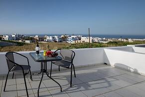 THE F SUITES