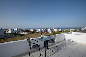 THE F SUITES