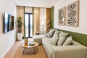 LIV - Upscale Athenian Apartment 1A