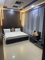 Hotel American