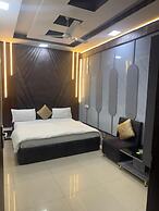Hotel American