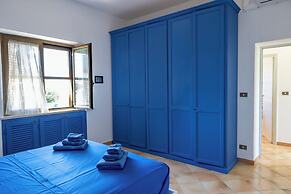 Lilium Ariana Apartment by Mamo Florence