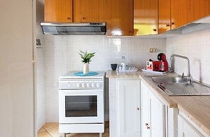 Lilium Ariana Apartment by Mamo Florence
