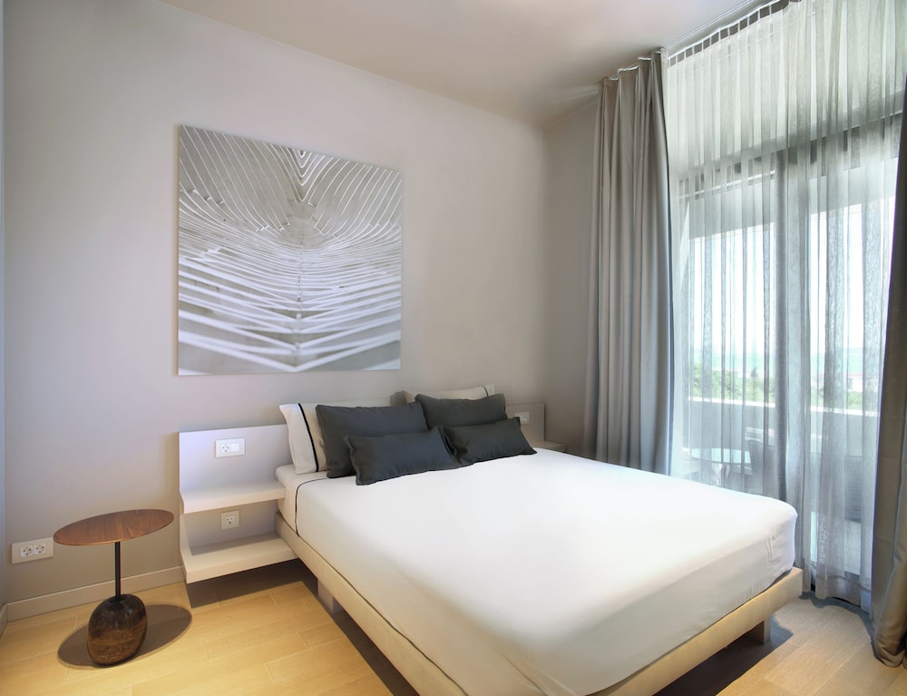 Trogir sky view suites
