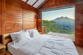 Kamani Cabin
