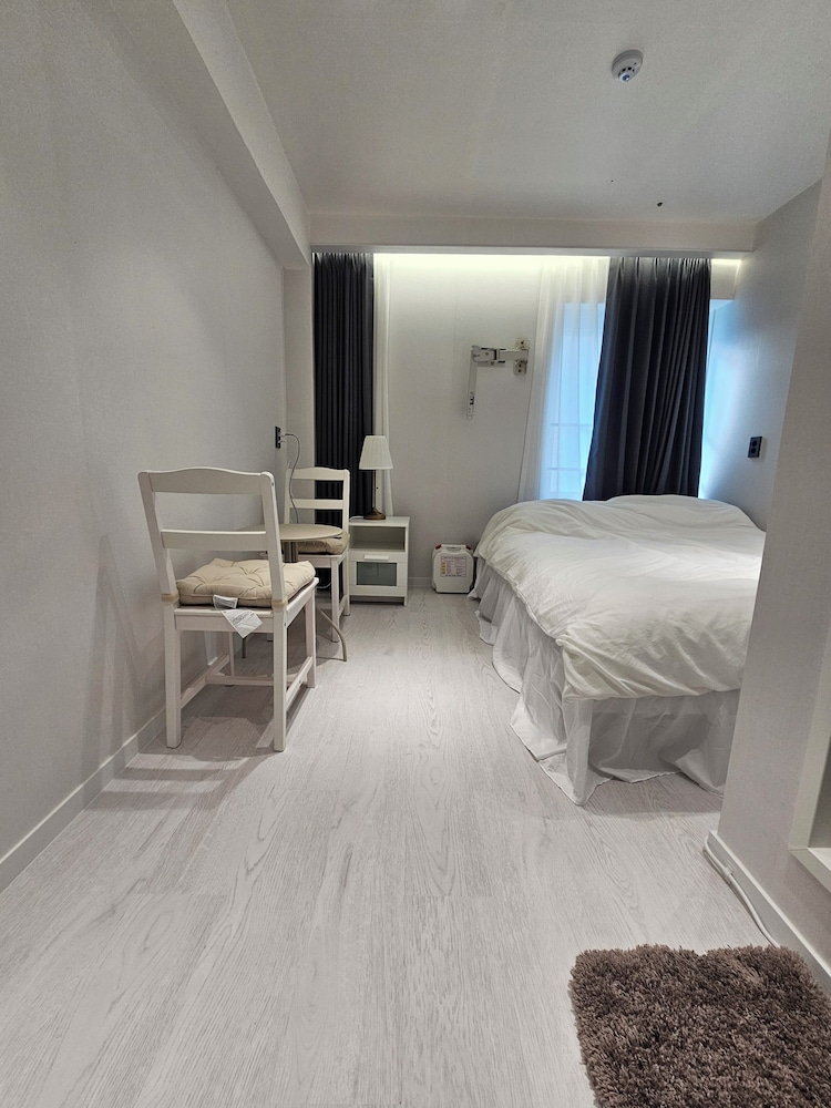 The dongdaemun hostel