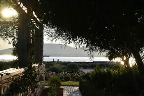 Sunray Pounta Paros Beachfront Villa Near Kitesurf