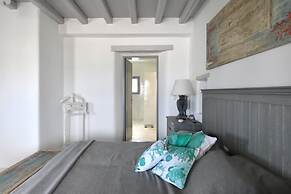 Sunray Pounta Paros Beachfront Villa Near Kitesurf