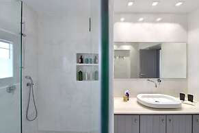 Sunray Pounta Paros Beachfront Villa Near Kitesurf