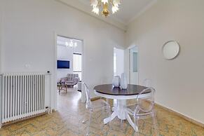 Samouil Apartment - Near Beach