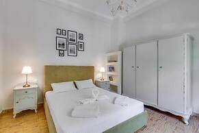 Samouil Apartment - Near Beach