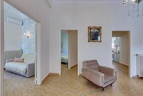 Samouil Apartment - Near Beach