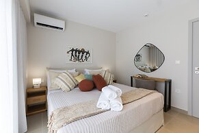 B Boutique Residences by Raise