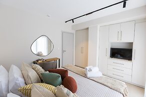 B Boutique Residences by Raise