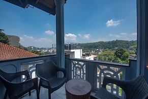 Ceyloni Lake Residency - Kandy