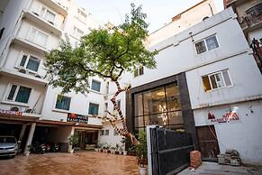 Hotel KashiDham