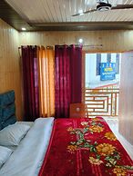 Yamuna pag pinewood hotel