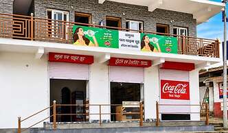 Yamuna pag pinewood hotel