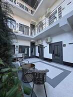 Rixa Plaza Hotel