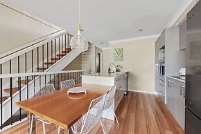 Convenient + Spacious! 3bed/2.5bath/1car~townhouse