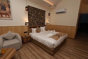 Tiger Aura resort