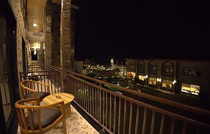 Tiger Aura resort