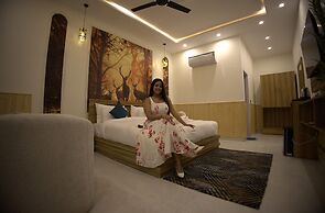 Tiger Aura resort