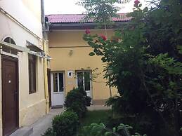 Vivaldi Studios
