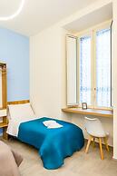 Solaris Suites by Napoliapartments