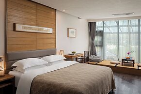 Guilin Heshe Lakeside Resort