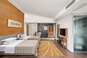 Guilin Heshe Lakeside Resort