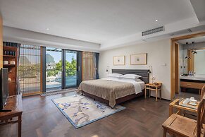 Guilin Heshe Lakeside Resort