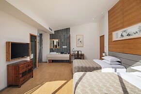 Guilin Heshe Lakeside Resort