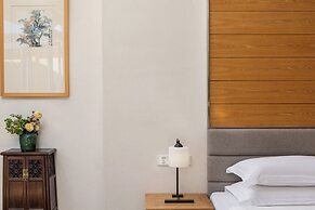 Guilin Heshe Lakeside Resort