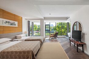 Guilin Heshe Lakeside Resort