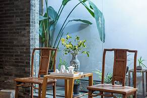 Guilin Heshe Lakeside Resort