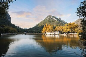 Guilin Heshe Lakeside Resort