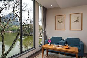 Guilin Heshe Lakeside Resort