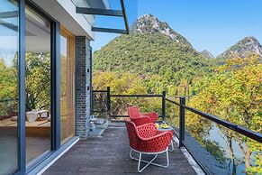 Guilin Heshe Lakeside Resort