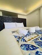 Bolo Hills Beach Club