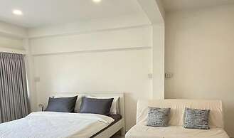 Prime Silom