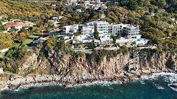 Seafront Luxury Villa Rezevici