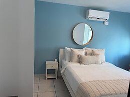 Villa Playa - Beach & Pool Apartments