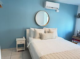Villa Playa - Beach & Pool Apartments
