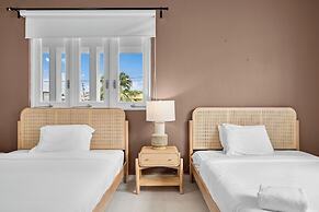 Villa Playa - Beach & Pool Apartments